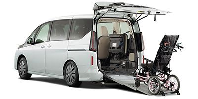 ニッサン　セレナ　チェアキャブ