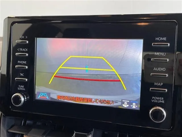 トヨタ　カローラ　セダン　ハイブリッド