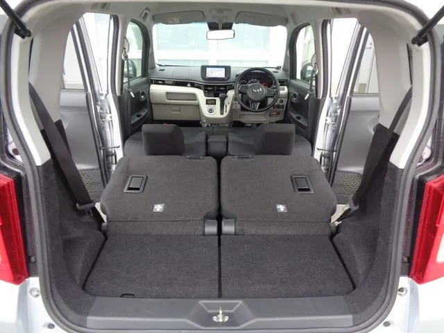 ムーヴ　４ＷＤ（ダイハツ）の車両写真