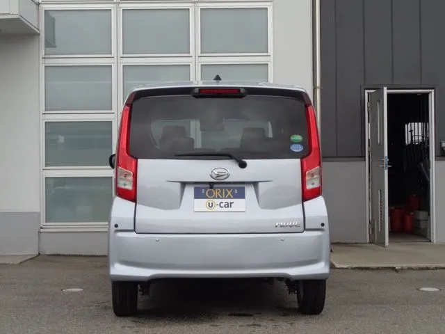 ムーヴ　４ＷＤ（ダイハツ）の車両写真