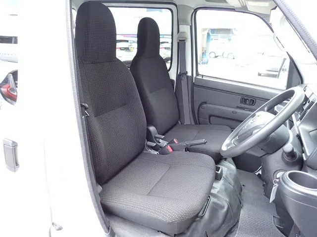 ダイハツ ハイゼットカーゴ