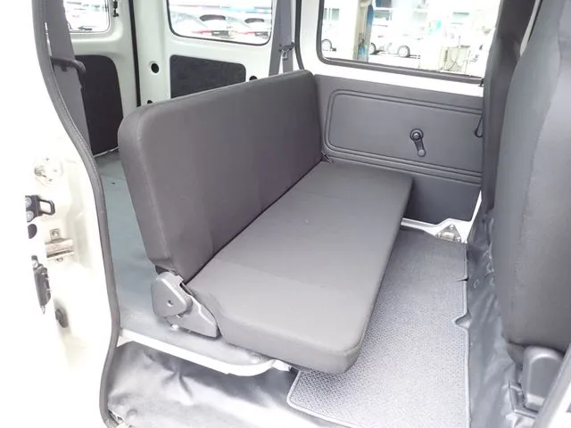 ダイハツ ハイゼットカーゴ