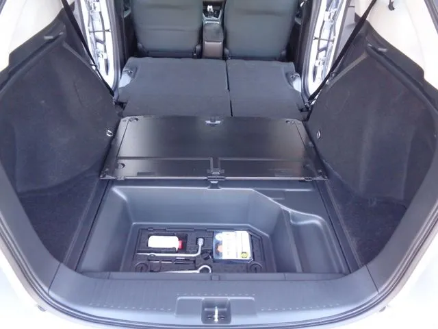 ホンダ　シャトル　ハイブリッド