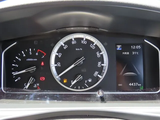 ハイエースバン 2WD(トヨタ)の車両写真