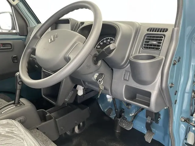 スズキ　キャリイトラック　４ＷＤ