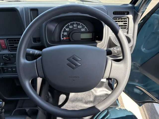 スズキ　キャリイトラック　４ＷＤ