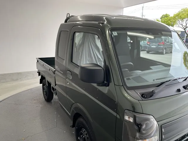 スズキ　キャリイトラック　４ＷＤ