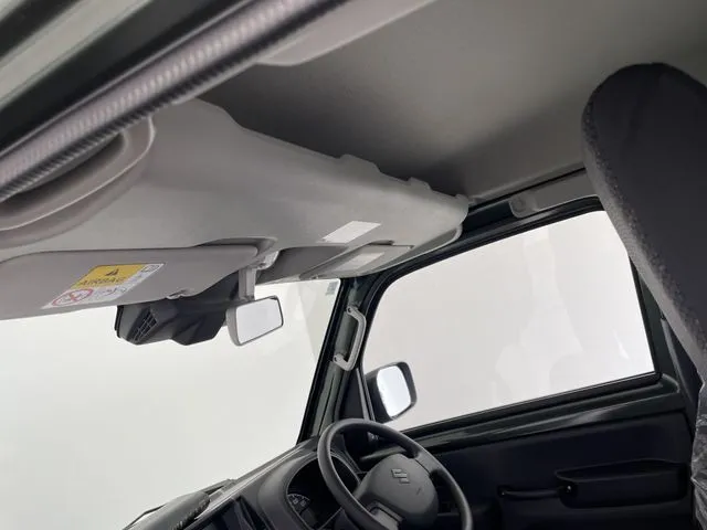 スズキ　キャリイトラック　４ＷＤ