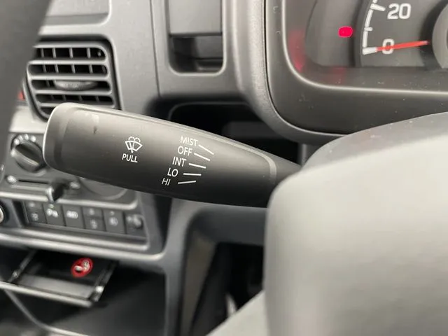 スズキ　キャリイトラック　４ＷＤ