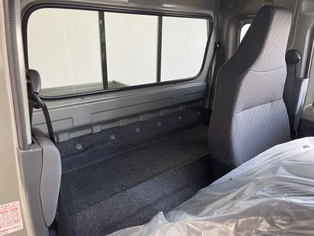 スズキ　キャリイトラック　４ＷＤ