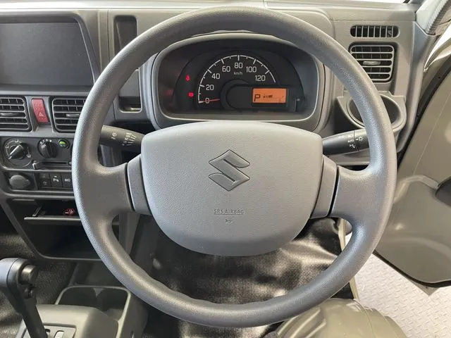 スズキ　キャリイトラック　４ＷＤ