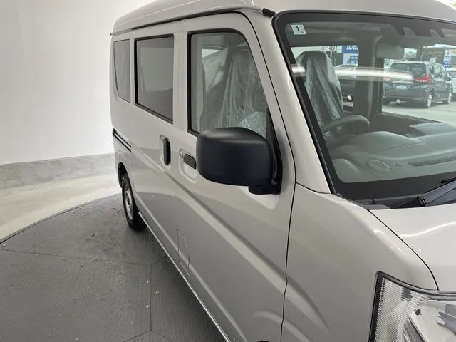 スズキ　エブリイバン