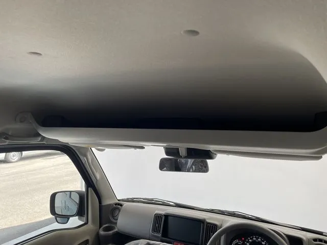 スズキ　エブリイバン