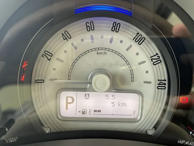 スズキ　アルト　ラパン　ＬＣ