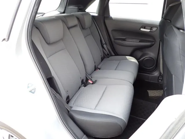 ホンダ　フィット　ｅ：ＨＥＶ