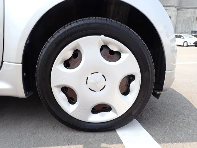 アイ　ミーブ（ミツビシ）の車両写真