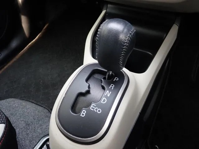 アイ　ミーブ（ミツビシ）の車両写真