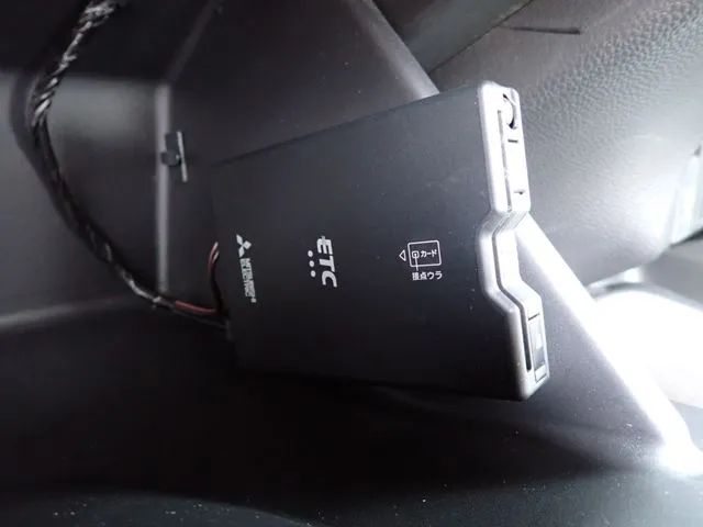 ホンダ　フィット　ｅ：ＨＥＶ