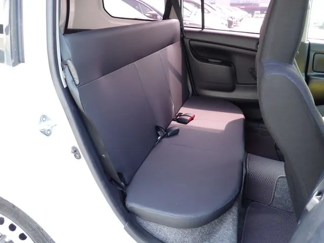 プロボックスバン　２ＷＤ（トヨタ）の車両写真