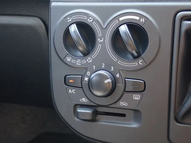 スズキ アルト 4WD