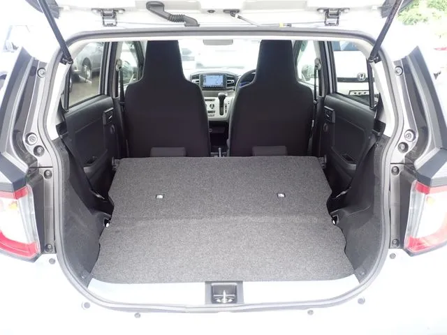 ダイハツ ミラ イース 4WD