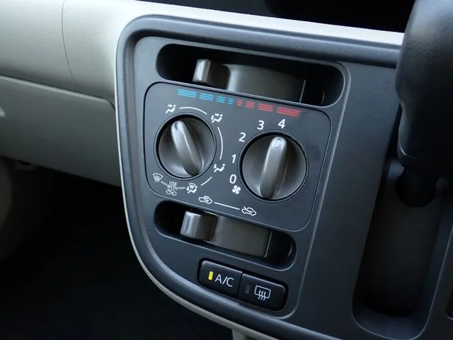 ダイハツ　ブーン