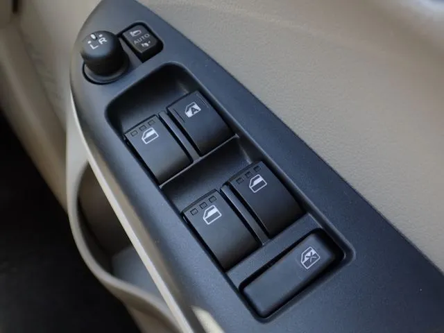 ダイハツ　ブーン