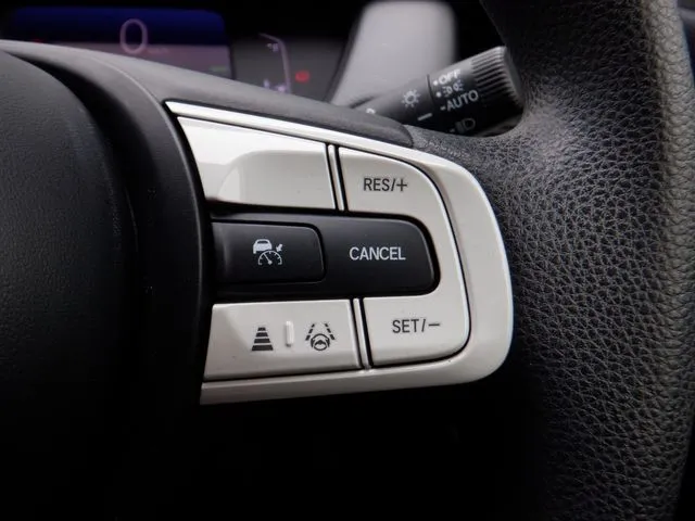 フィット　ｅ：ＨＥＶ（ホンダ）の車両写真