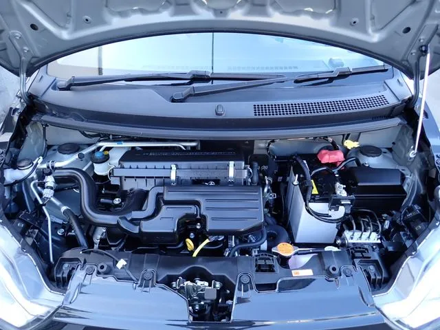 ミラ　イース（ダイハツ）の車両写真