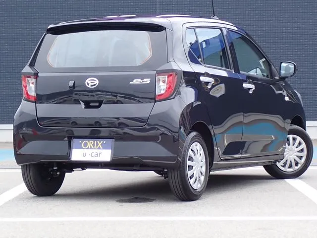 ミラ　イース（ダイハツ）の車両写真