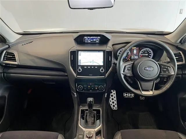 スバル　フォレスター