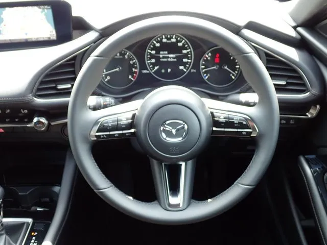 マツダ MAZDA3 ファストバック