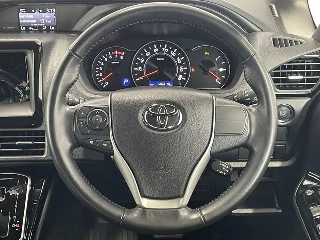 ノア（トヨタ）の車両写真