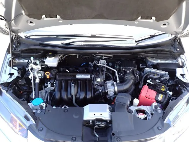 シャトル　ハイブリッド（ホンダ）の車両写真