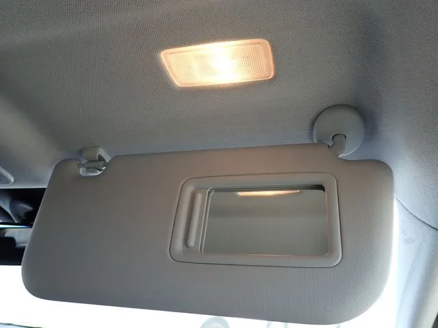 プリウス（トヨタ）の車両写真