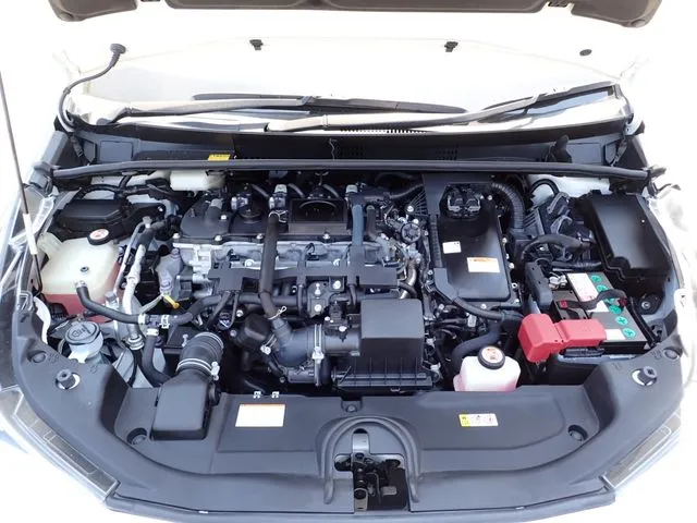 プリウス（トヨタ）の車両写真