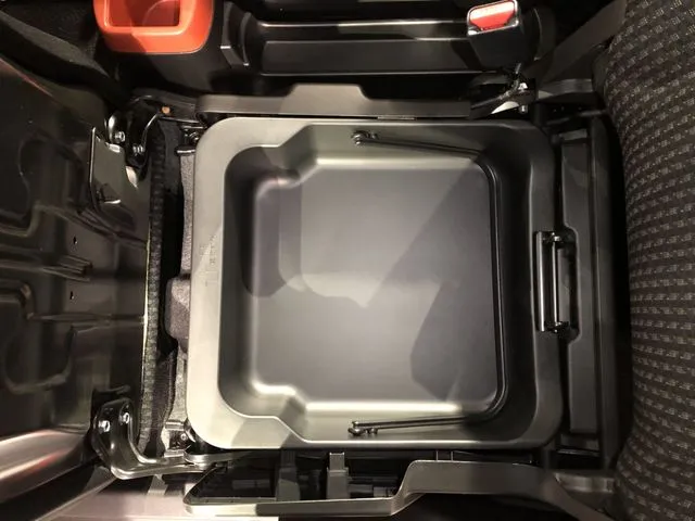 ハスラー（スズキ）の車両写真