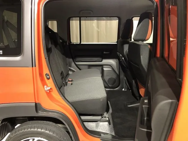 ハスラー（スズキ）の車両写真