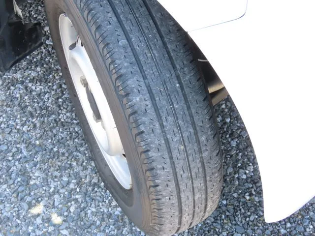 エブリイバン（スズキ）の車両写真