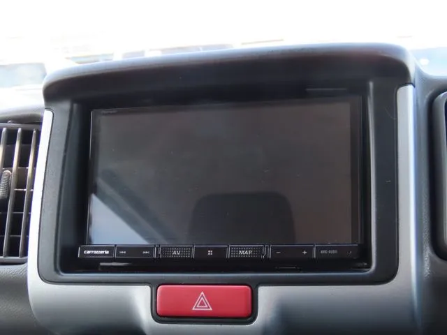 エブリイバン（スズキ）の車両写真