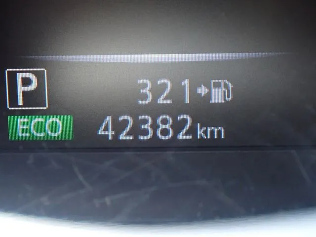 ニッサン　エクストレイル　４ＷＤ