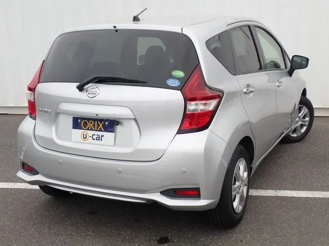 ノート（ニッサン）の車両写真