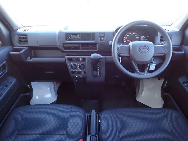 ダイハツ ハイゼットカーゴ