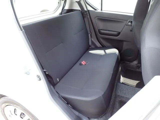 ダイハツ　ミラ　イース