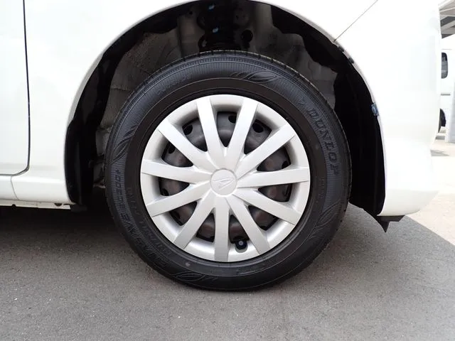 ダイハツ　ミラ　イース