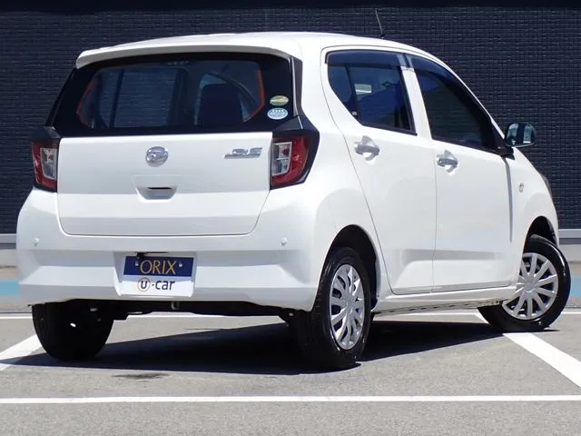 ダイハツ　ミラ　イース