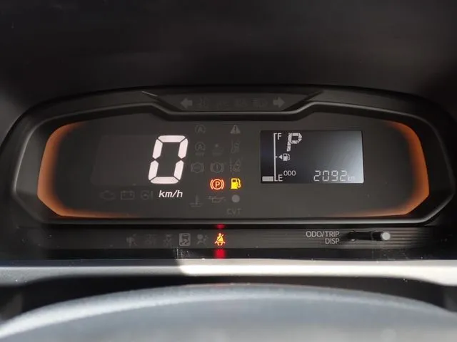 ダイハツ　ミラ　イース