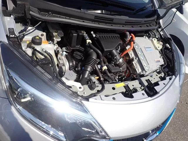 ニッサン　ノート