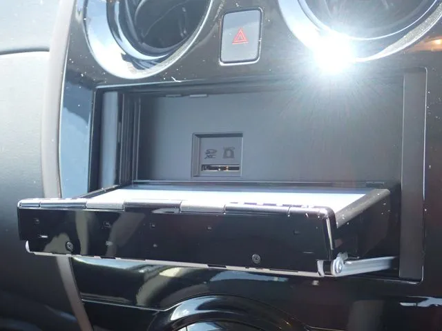 ニッサン　ノート