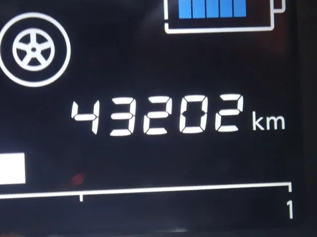 ニッサン　ノート